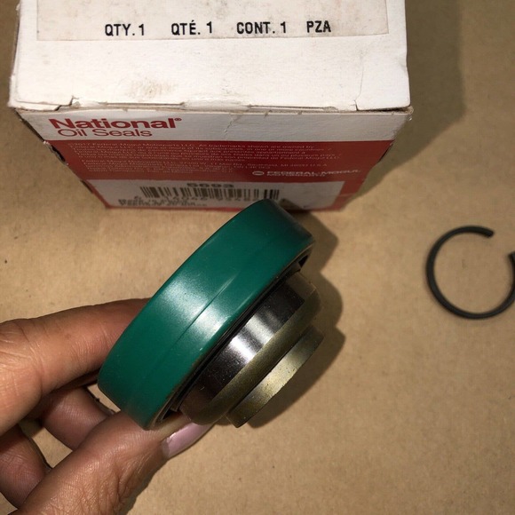 Automatic‎ Transmission Output Shaft Seal Kit-Auto Trans Output Shaft Seal Kit - Picture 4 of 4